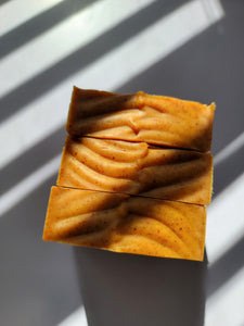 Neem Turmeric Honey & Lemongrass