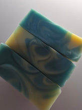 Load image into Gallery viewer, Abercrombie