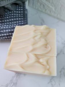 Moisturizer and Lemongrass