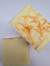 Load image into Gallery viewer, Almond