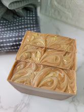 Cargar imagen en el visor de la galería, Pound Cake