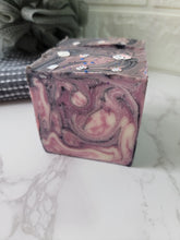 Load image into Gallery viewer, Bite Me
